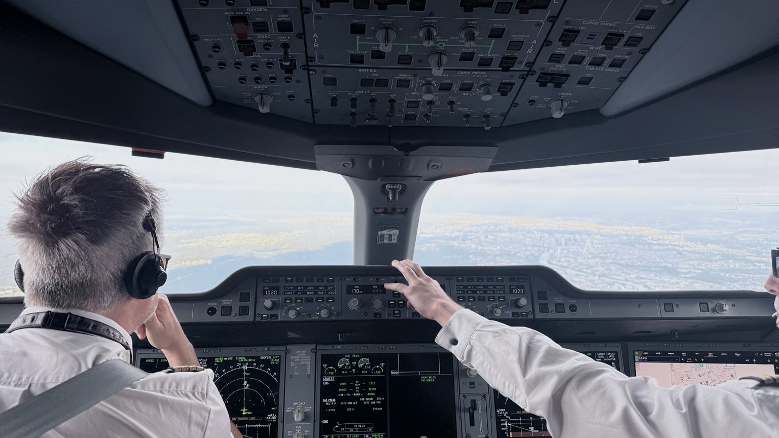 Cockpit-Situation im Reiseflug